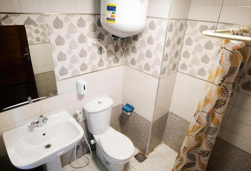 اتاق اکونومی یک تخته, Nile View Inn