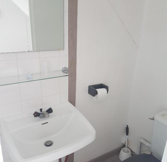 Quarto Estandar, Auberge Le Guinefort