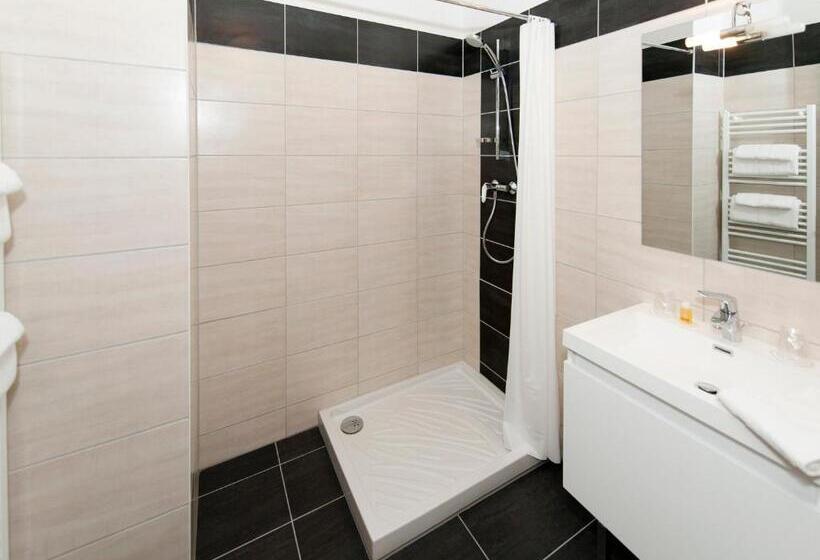 Семейный Номер, Alexain Hotel Restaurant & Wellness   Colmar Ouest