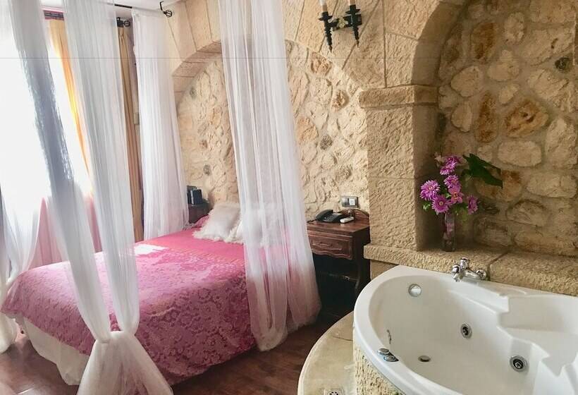 Люкс, Castillo Bonavía