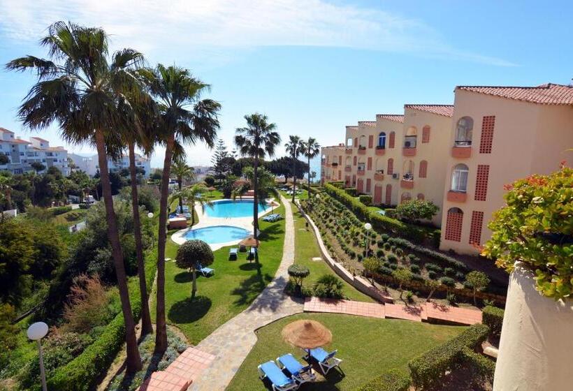 Апартаменты Superior 1 Спальня Вид на Море, Ramada Hotel & Suites By Wyndham Costa Del Sol
