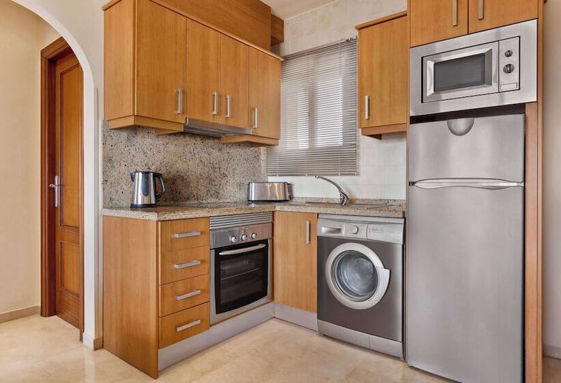 آپارتمان سوپریور 1 خوابه با چشم‌انداز دریا, Ramada Hotel & Suites By Wyndham Costa Del Sol