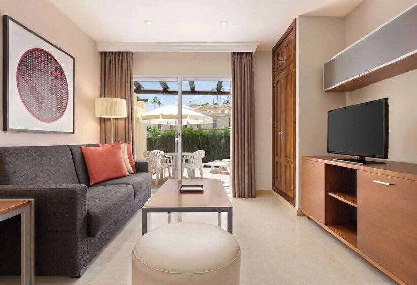 2 Bedroom Premium Apartment Sea View, Ramada Hotel & Suites By Wyndham Costa Del Sol