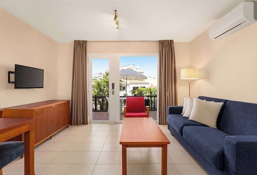 Апартаменты Классик 1 Спальня, Ramada Hotel & Suites By Wyndham Costa Del Sol