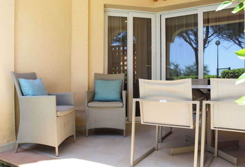 Апартаменты Superior 1 Спальня, Ramada Hotel & Suites By Wyndham Costa Del Sol