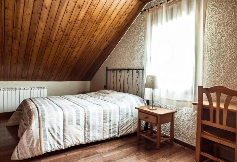 Номер Стандарт, Hostal La Plaça