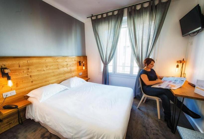 Quarto Comfort, Victor Hugo Lorient