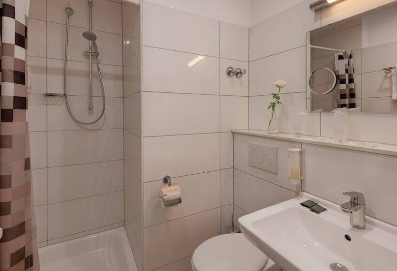 Номер Стандарт Индивидуальный, Wyndham Garden Gummersbach