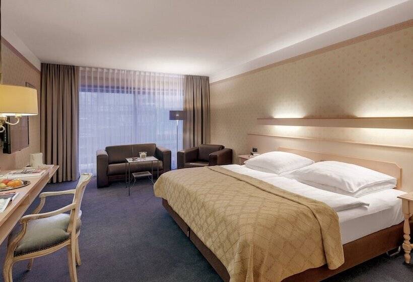 家庭间, Wyndham Garden Gummersbach