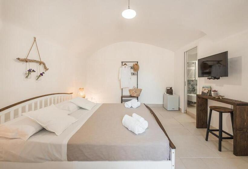 スタンダードルーム, Cala Cala Rooms,restaurant & Farm Experience