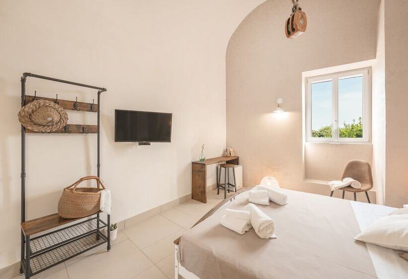 スーペリアールーム, Cala Cala Rooms,restaurant & Farm Experience