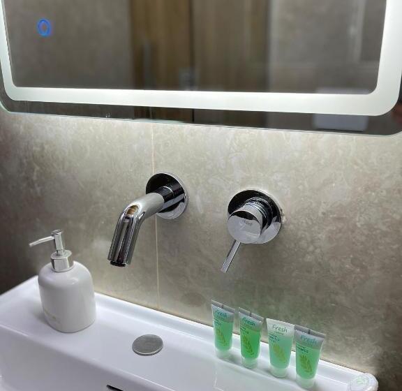 اتاق استاندارد با بالکن, Maison Apartments