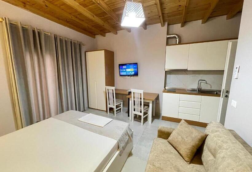 آپارتمان 1 خوابه با بالکن, Maison Apartments