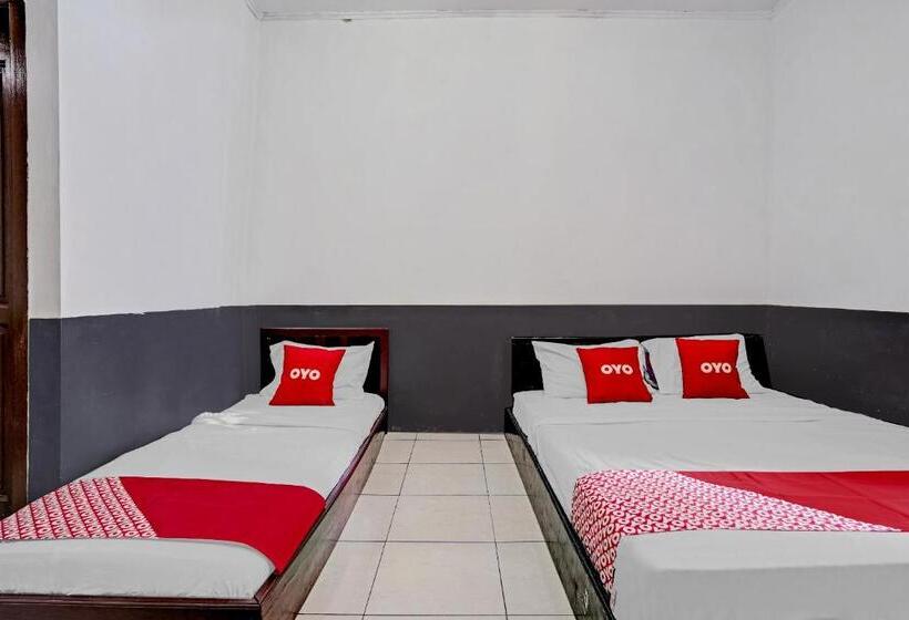 Семейный Номер Deluxe, Oyo 90405 Penginapan Sasti Kuningan