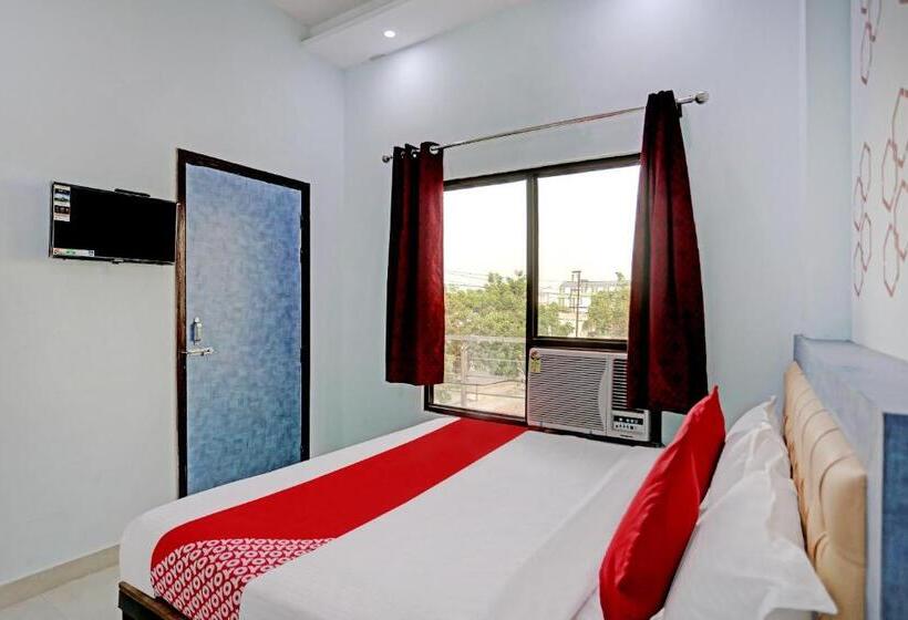 اتاق کلاسیک سه تخته, Oyo Nod1223 Cross Town  & Restaurants