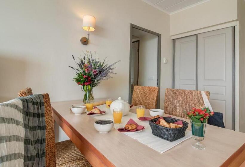 Номер Стандарт Трехместный, Sowell Hotels Ardèche