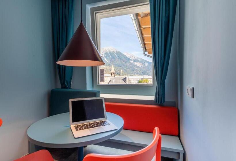 Номер Стандарт, Meininger Hotel Innsbruck Zentrum