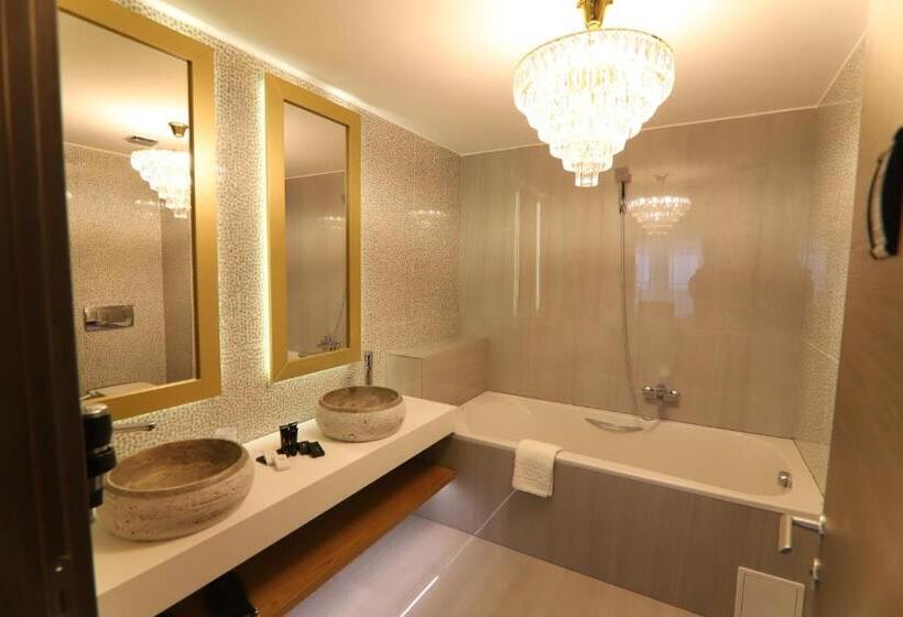 디럭스 주니어 스위트, Elexus Apartments Poiana Brasov