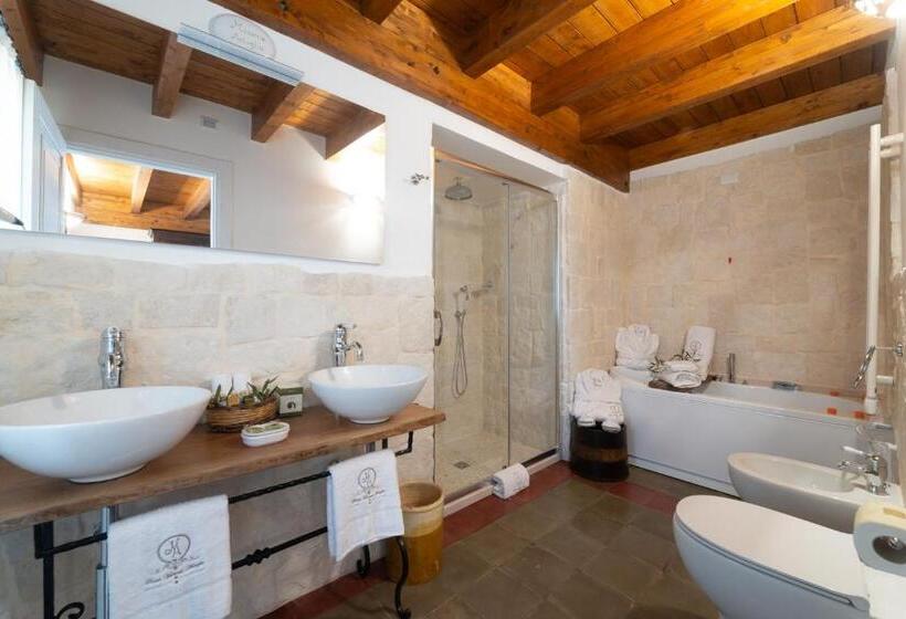 Люкс с Балконом, Masseria Antoglia
