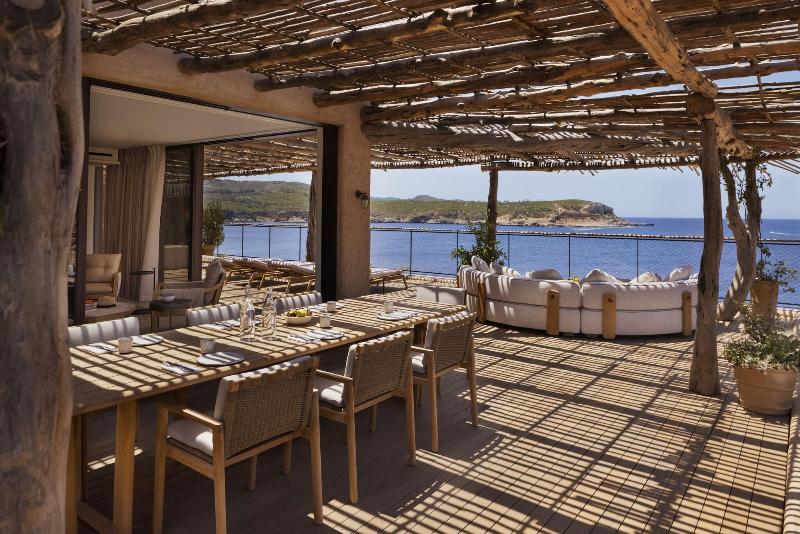 Люкс, Six Senses Ibiza