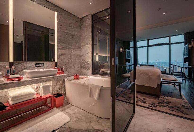 도시전망 디럭스룸 킹침대, Sofitel Hangzhou Yingguan