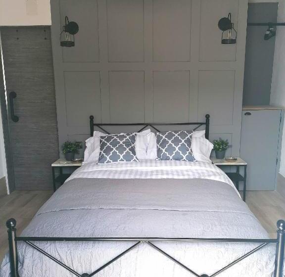 Номер Deluxe с Балконом, Villa Otivar   Rio Verde
