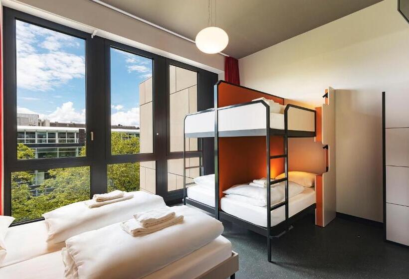 Quarto Familiar, Meininger Hotel Genève Centre Charmilles