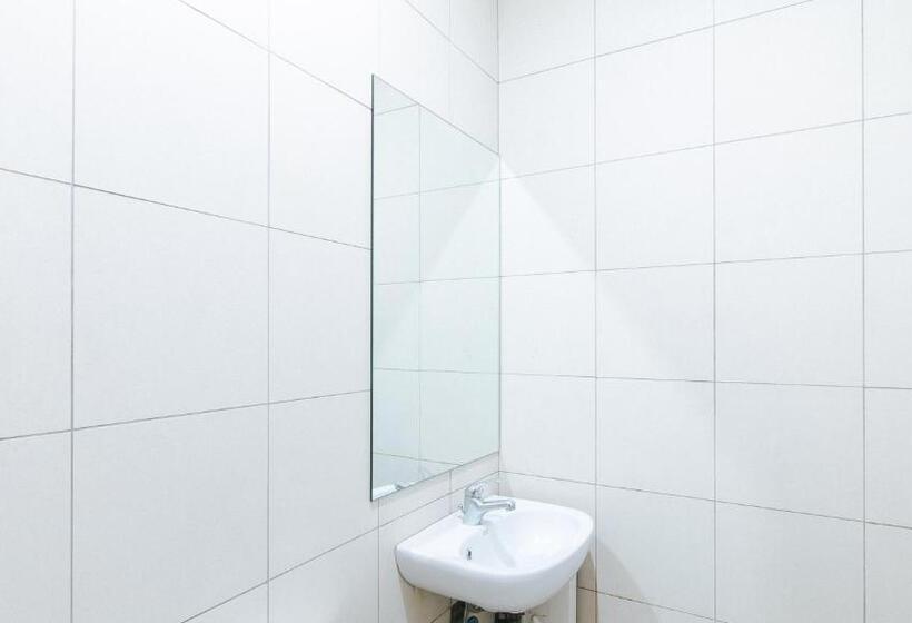 חדר סטנדרט, Sans Hotel Laperal Manila