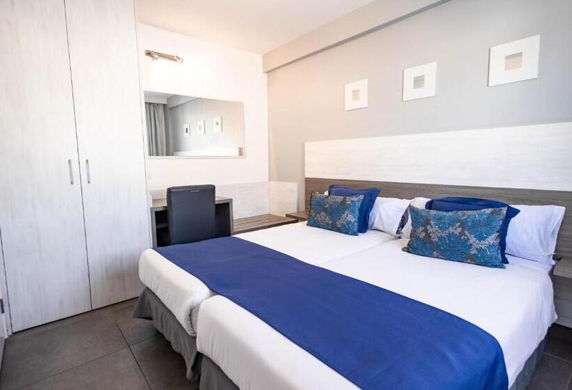 Apartamento 1 Dormitório com Terraço, Servatur Castillo de Sol