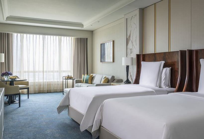 Люкс Real 2 Спальни, Four Seasons Hotel Macao