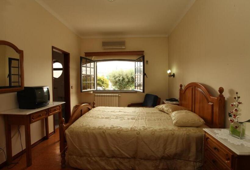 Номер Стандарт, Residencial Sra. Da Lomba