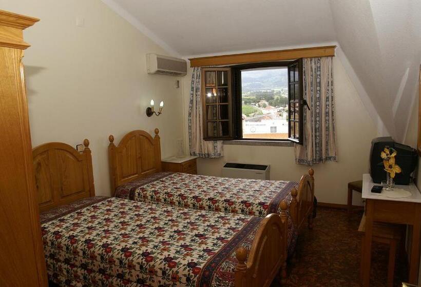 Номер Стандарт, Residencial Sra. Da Lomba