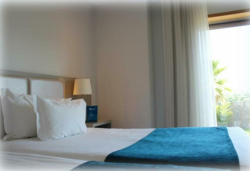 Номер Стандарт, Opohotel Porto Aeroporto