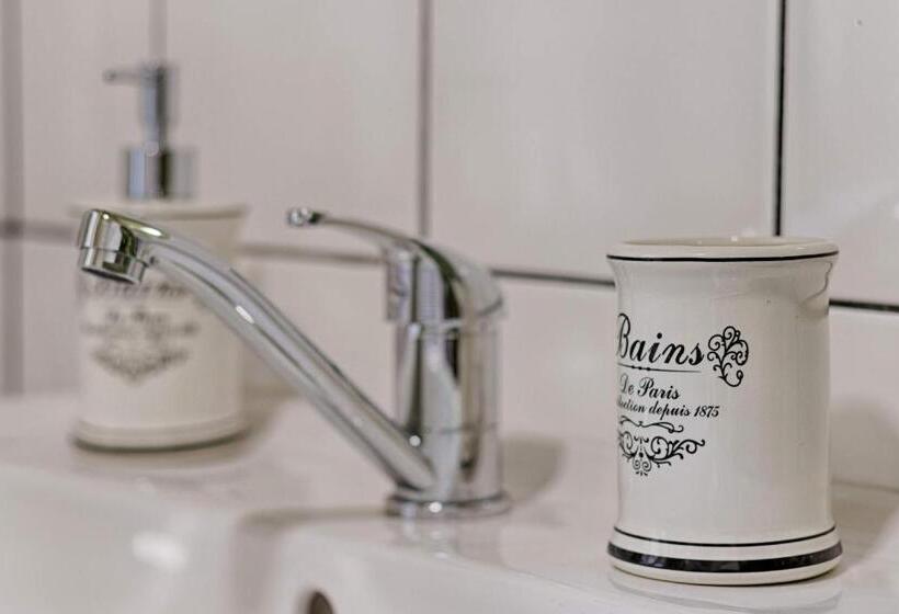 اتاق خانوادگی, Měšťanský Dům   Kulturní Památka Mlýnská 119