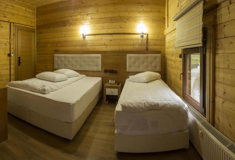 اتاق استاندارد سه نفره, Ayder şimşir Butik Otel