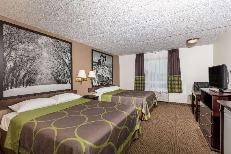 מיטת קינג בסוויטה, Spark By Hilton Savannah Airport