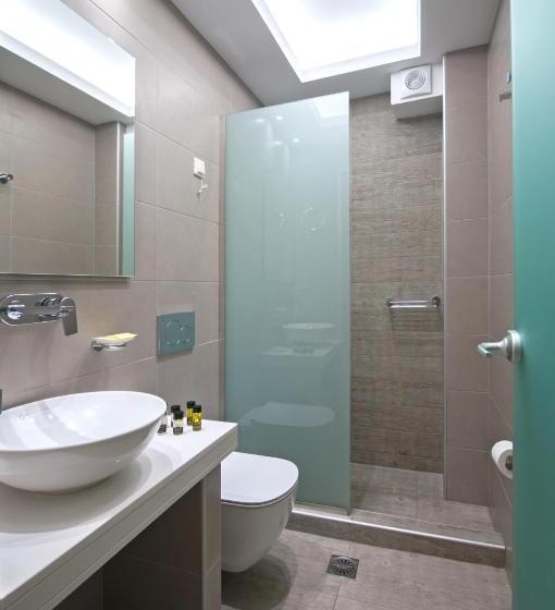 Quarto Estandar, Glaros