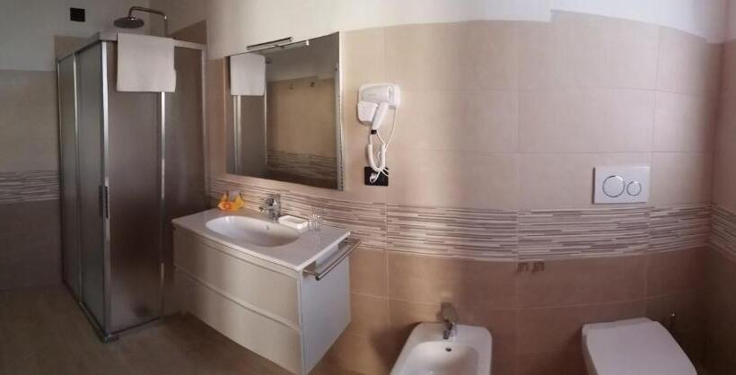 Номер Стандарт Трехместный, B&b La Dea Lumaca