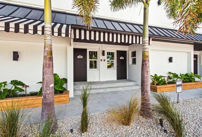 Студия Стандарт, Seaside At Anna Maria Island Inn