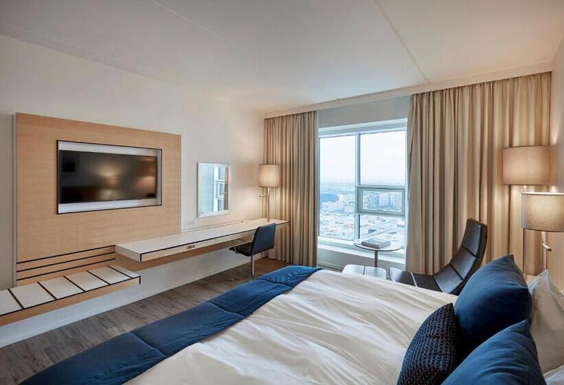 스탠다드 룸 킹사이즈 침대, Crowne Plaza Copenhagen Towers, An Ihg