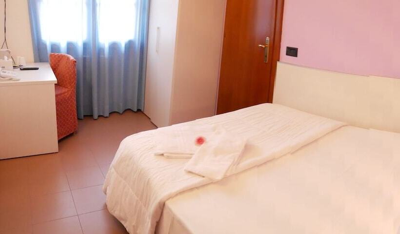 Habitación Estándar, Il Castello