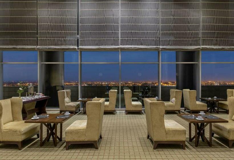 غرفة كلوب سرير كينج, Sheraton Mendoza