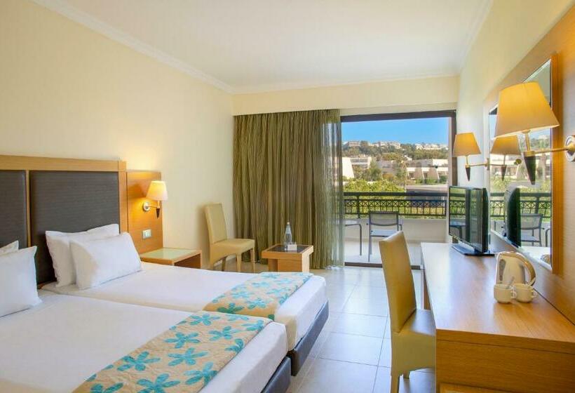 Номер Стандарт Вид на Сад, Sol Cosmopolitan Rhodes