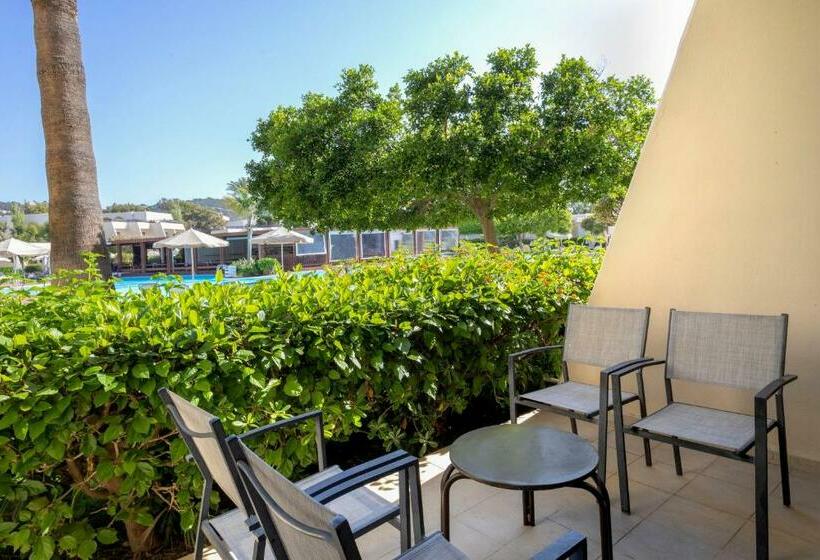 Семейный Номер, Sol Cosmopolitan Rhodes