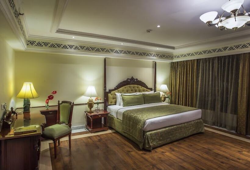 总统套房, Taj Deccan