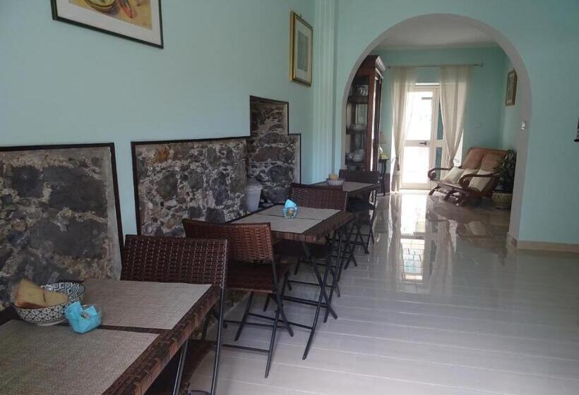 Стандартный Номер Кровать Кинг, B&b Alòs