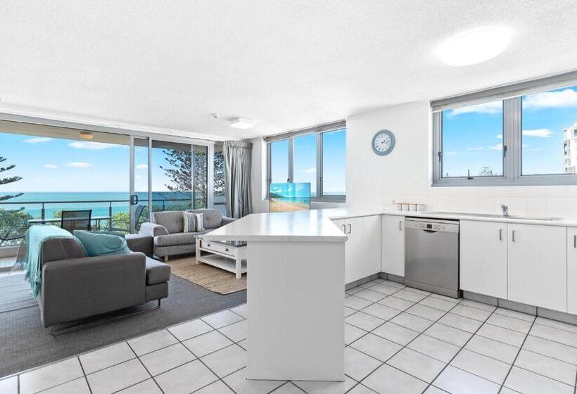 Апартаменты 3 Спальни Вид на Море, Northwind Beachfront Apartments