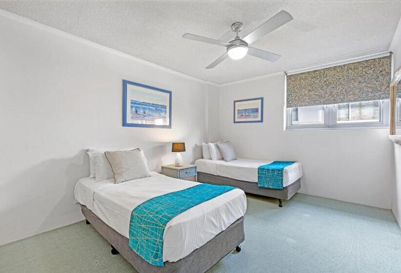 Апартаменты Economy 2 Спальни, Northwind Beachfront Apartments
