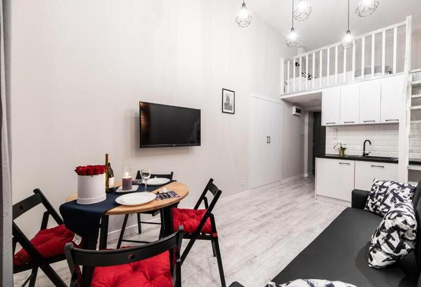דירת דופלקס בת חדר שינה 1, Dietla 32 Residence   Ideal Location In The Heart Of Krakow, Between Main Square And Kazimierz Distr