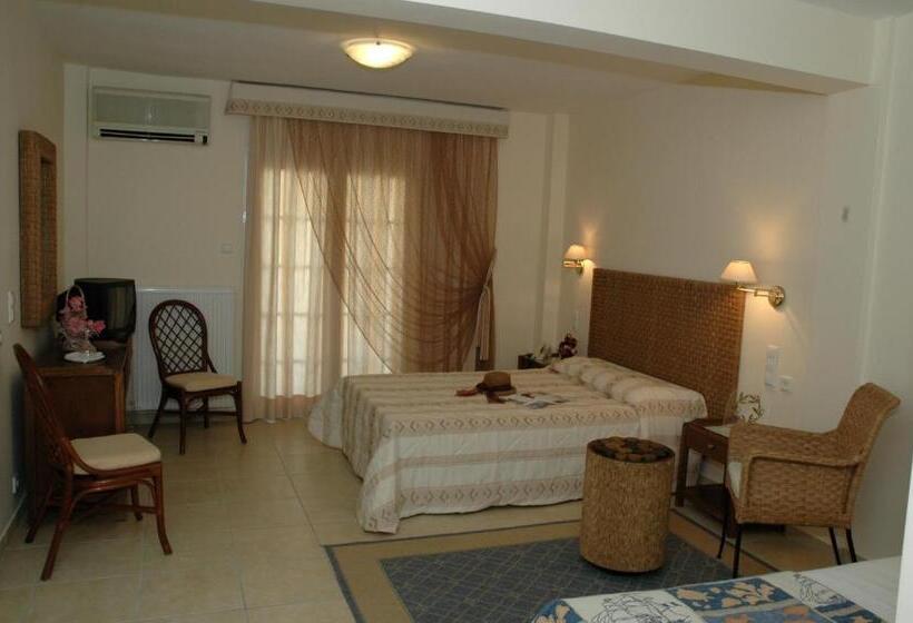 Quarto Familiar Superior, Poseidon